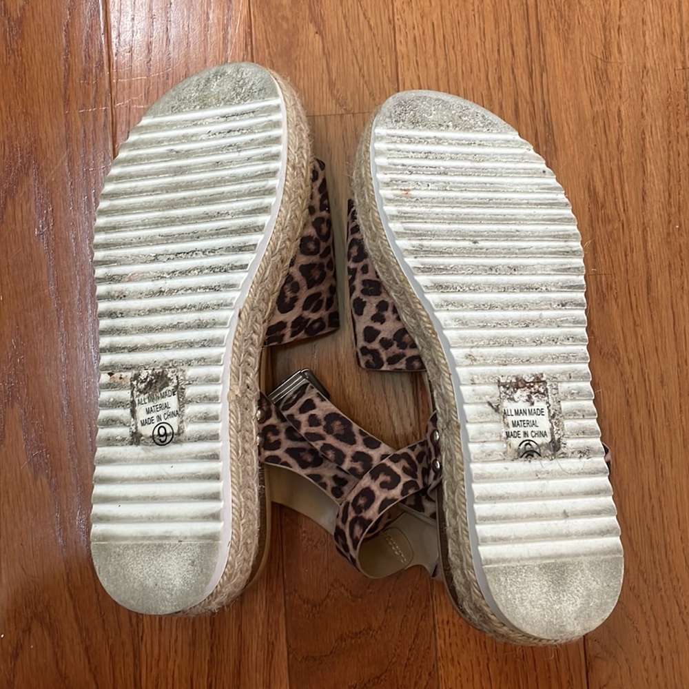Leopard Print Sandals - Picture 4 of 5